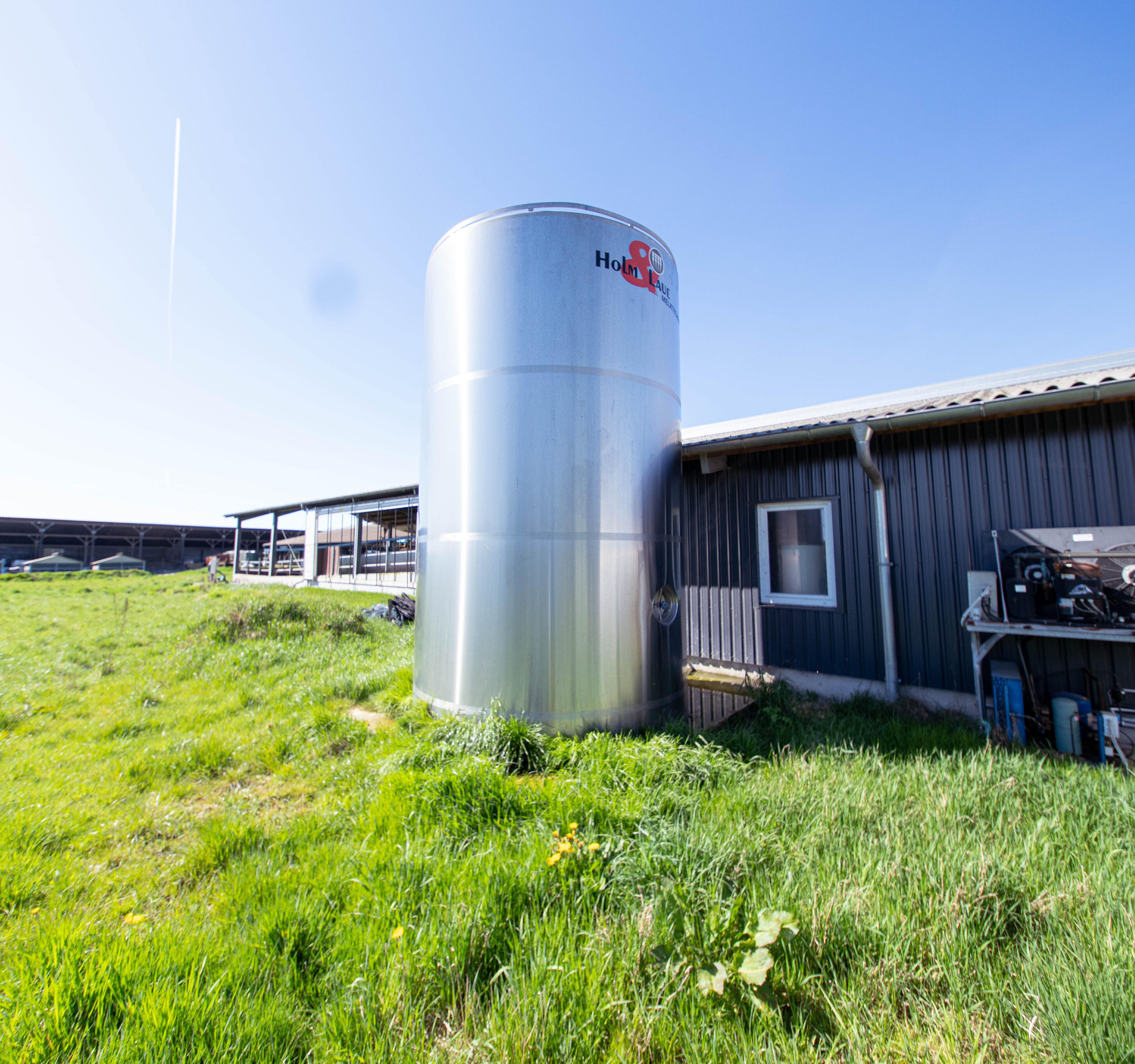 Milchkühlsilo auf einem Betrieb mit 350 Milchkühen